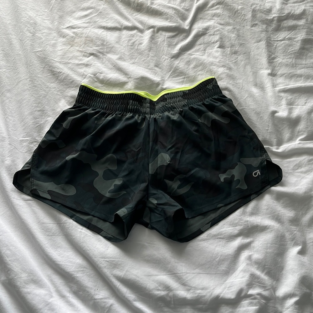 Gap Camo Work Out Shorts
